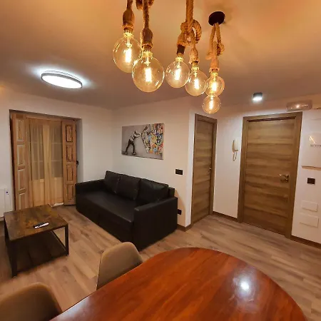 Apartment Centro - Parking Free - Gumerflat Museo Vut-09-234 *